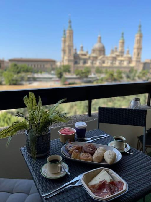 Apartamento Con Vistas Al Pilar Con Aparcamiento Privado Saragoça Exterior foto