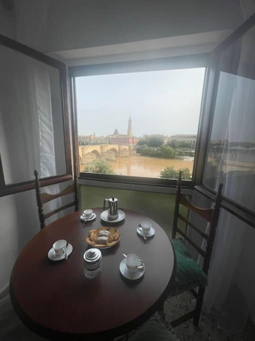 Apartamento Con Vistas Al Pilar Con Aparcamiento Privado Saragoça Exterior foto